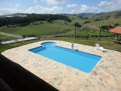 Fazenda/Sítio com 4 Quartos à venda, 3000m² no Centro, Piracaia