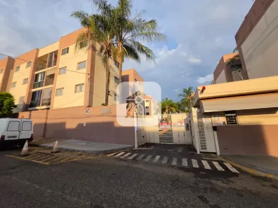 Apartamento com 3 Quartos à venda, 69m² no Segismundo Pereira, Uberlândia