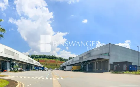 Galpão/Depósito/Armazém para alugar, 5000m² no Centro, Guarulhos