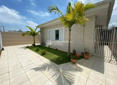 Casa com 4 Quartos à venda, 130m² no Jardim Atlântico, Florianópolis