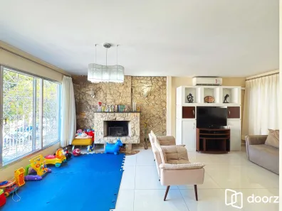 Casa com 3 Quartos à venda, 250m² no Tristeza, Porto Alegre