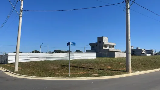 Lote/Terreno à venda, 315m² no Jardins Versalhes, Aparecida de Goiânia