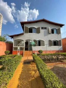Casa com 3 Quartos à venda, 400m² no Jundiaí, Anápolis