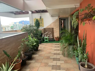 Cobertura com 4 Quartos à venda, 300m² no Jardim Camburi, Vitória