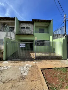 Casa de Condomínio com 3 Quartos para alugar, 114m² no Vila Esperança, Maringá