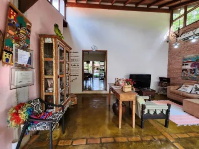 Fazenda/Sítio com 3 Quartos à venda, 200m² no Balneário Riviera, Americana