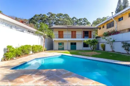 Casa com 4 Quartos para alugar, 450m² no Alto de Pinheiros, São Paulo