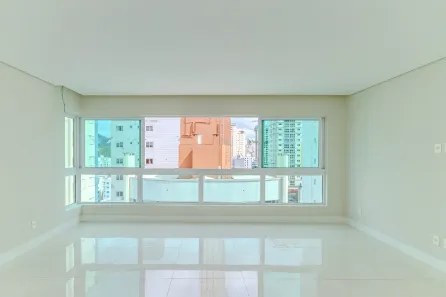 Apartamento com 3 Quartos à venda, 120m² no Centro, Balneário Camboriú