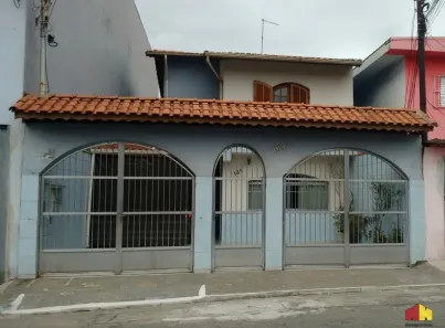 Casa com 3 Quartos à venda, 200m² no Vila Sinhá, São Paulo