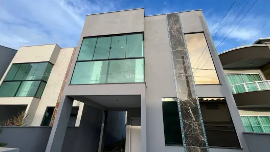 Sobrado com 3 Quartos à venda, 110m² no Centro, Barra Velha
