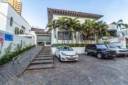 Ponto Comercial com 8 Quartos para alugar, 330m² no Pacaembu, São Paulo