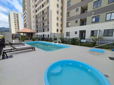 Apartamento com 2 Quartos para alugar, 50m² no Vila Baependi, Jaraguá do Sul