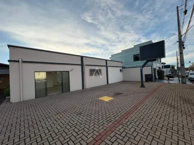 Sala Comercial com 3 Quartos para alugar, 120m² no Cancelli, Cascavel