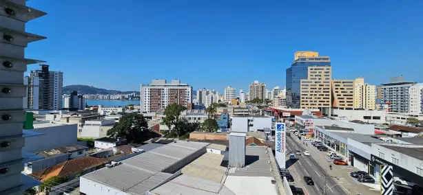Apartamento com 4 Quartos à venda, 133m² no Canto, Florianópolis