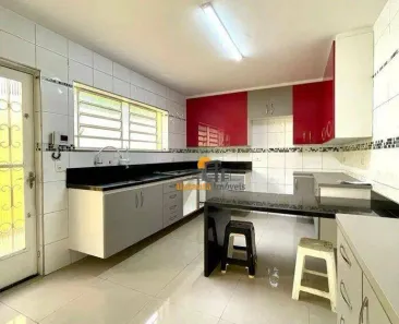 Casa de Condomínio com 3 Quartos à venda, 270m² no Vila Pirajussara, São Paulo