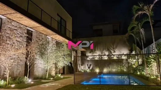 Sobrado com 3 Quartos à venda, 600m² no Jardim das Samambaias, Jundiaí
