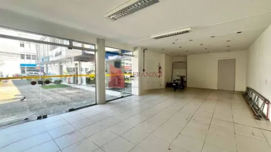 Sala Comercial para alugar, 60m² no Centro, Itajaí