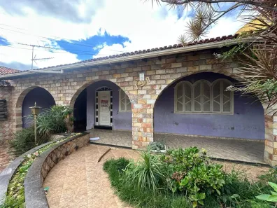 Casa com 4 Quartos para alugar, 360m² no Fonte Grande, Contagem