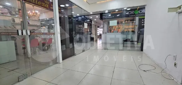 Ponto Comercial para alugar, 25m² no Centro, Uberlândia