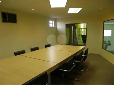 Prédio Comercial à venda, 1000m² no Brás, São Paulo