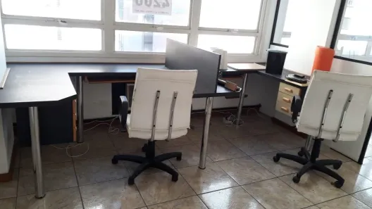 Sala Comercial para alugar, 135m² no Centro Histórico, Porto Alegre