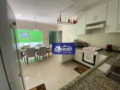 Casa com 3 Quartos à venda, 202m² no Jardim Bom Clima, Guarulhos