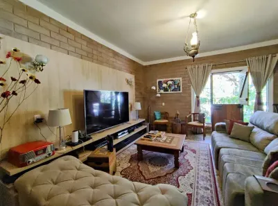 Casa de Condomínio com 5 Quartos à venda, 453m² no Região dos Lagos, Brasília