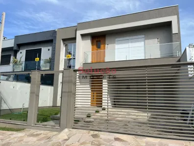 Sobrado com 3 Quartos à venda, 228m² no Estância Velha, Canoas