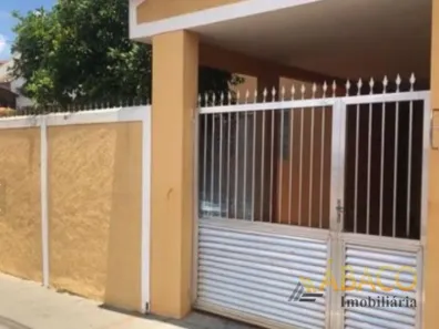 Casa com 2 Quartos para alugar, 154m² no Vila São José, São Carlos