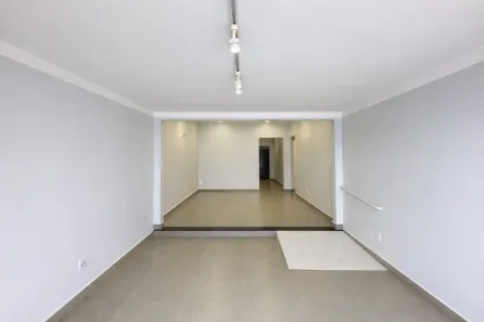 Sala Comercial à venda, 153m² no Centro, Sertãozinho
