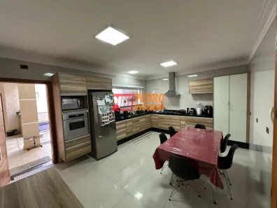 Sobrado com 3 Quartos à venda, 268m² no Rudge Ramos, São Bernardo do Campo