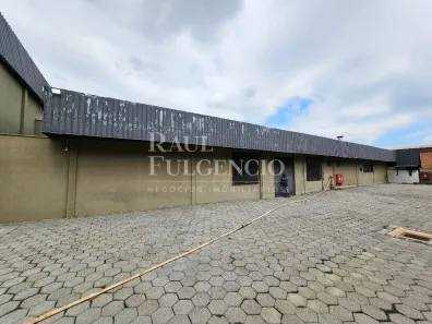 Galpão/Depósito/Armazém para alugar, 1200m² no Bandeirantes, Londrina