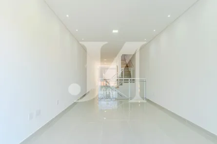 Sobrado com 3 Quartos à venda, 132m² no Vila Carrão, São Paulo