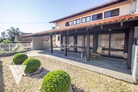 Casa com 4 Quartos à venda, 260m² no Velha, Blumenau