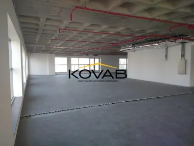 Sala Comercial à venda, 655m² no Vila Cordeiro, São Paulo