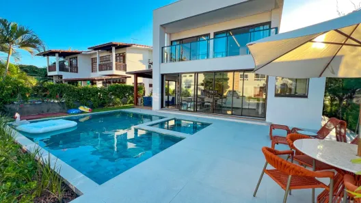 Casa com 6 Quartos à venda, 300m² no Muro Alto, Ipojuca