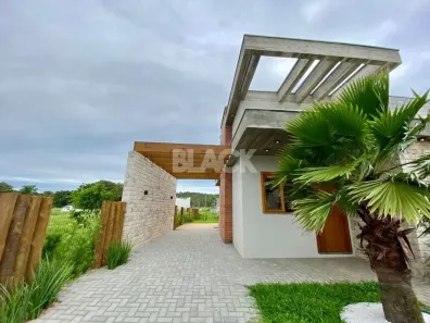 Casa com 2 Quartos à venda, 81m² no Passo de Torres, Passo de Torres