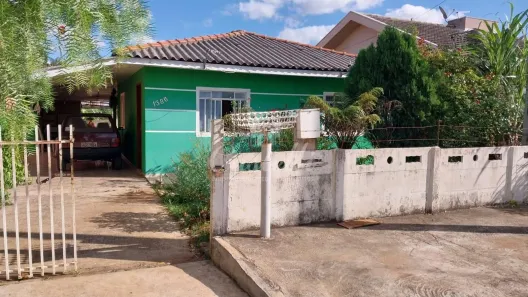 Casa com 2 Quartos à venda, 96m² no Uvaranas, Ponta Grossa