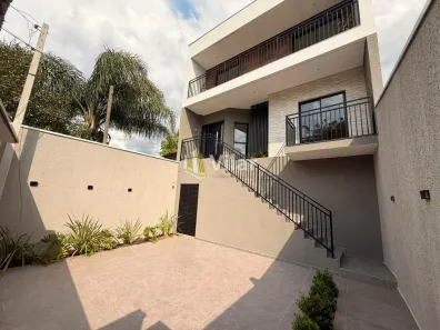 Sobrado com 3 Quartos à venda, 134m² no Vila São Cristóvão, Piraquara