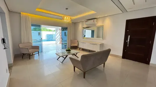 Sobrado com 4 Quartos à venda, 300m² no Santa Rosa, Cuiabá