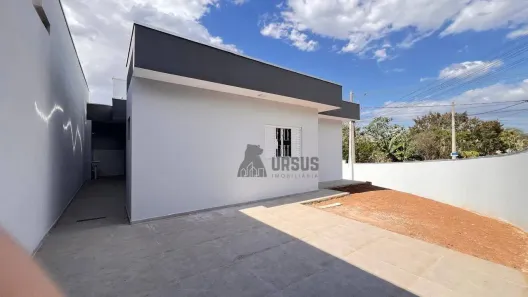Casa com 3 Quartos à venda, 140m² no Loteamento Residencial e Comercial Flamboyant, Pindamonhangaba