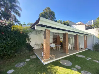 Casa com 4 Quartos à venda, 384m² no Jardim Leonor, São Paulo