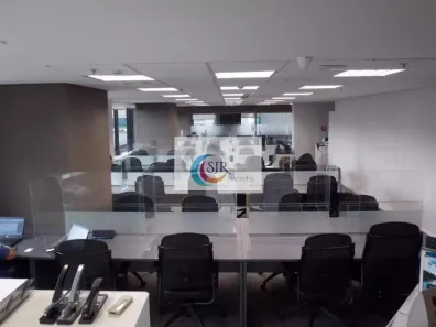 Sala Comercial para alugar, 490m² no Vila Olímpia, São Paulo