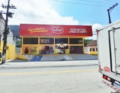 Galpão/Depósito/Armazém para alugar, 1550m² no Quissama, Petrópolis