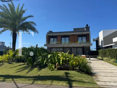 Sobrado com 5 Quartos à venda, 217m² no XANGRI-LÁ, Xangri-lá