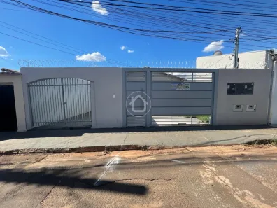 Casa com 3 Quartos à venda, 130m² no Conjunto Residencial Estrela do Sul, Campo Grande