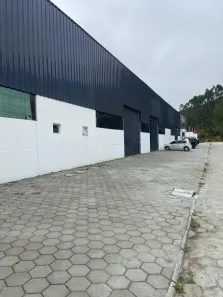 Galpão/Depósito/Armazém para alugar, 400m² no Rio Pequeno, Camboriú