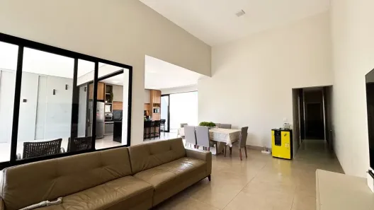 Casa com 3 Quartos à venda, 175m² no Granada, Uberlândia
