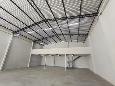 Galpão/Depósito/Armazém para alugar, 411m² no Jardim Europa, Goiânia