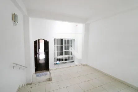 Casa com 2 Quartos à venda, 180m² no Parque Colonial, São Paulo